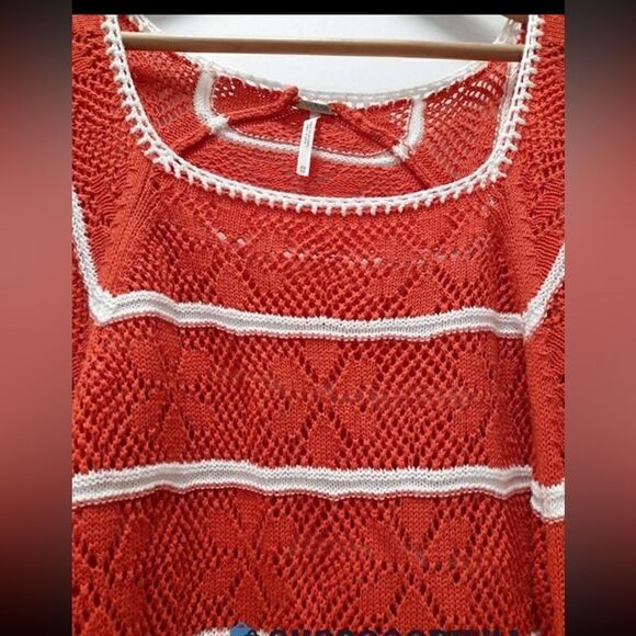 Free People La Bonita knit poncho - Picture 2 of 9